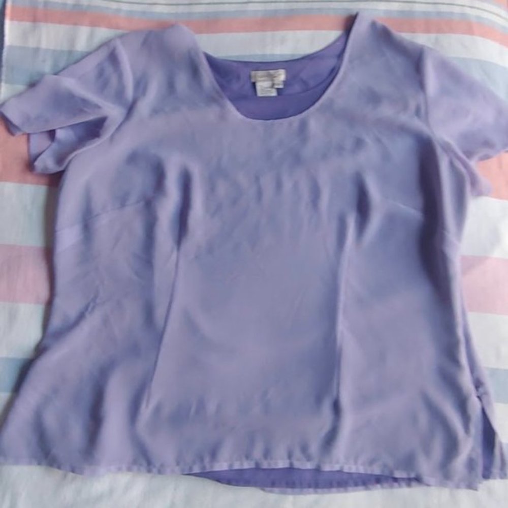 Paradox Lilac Short-Sleeved Flowy Top